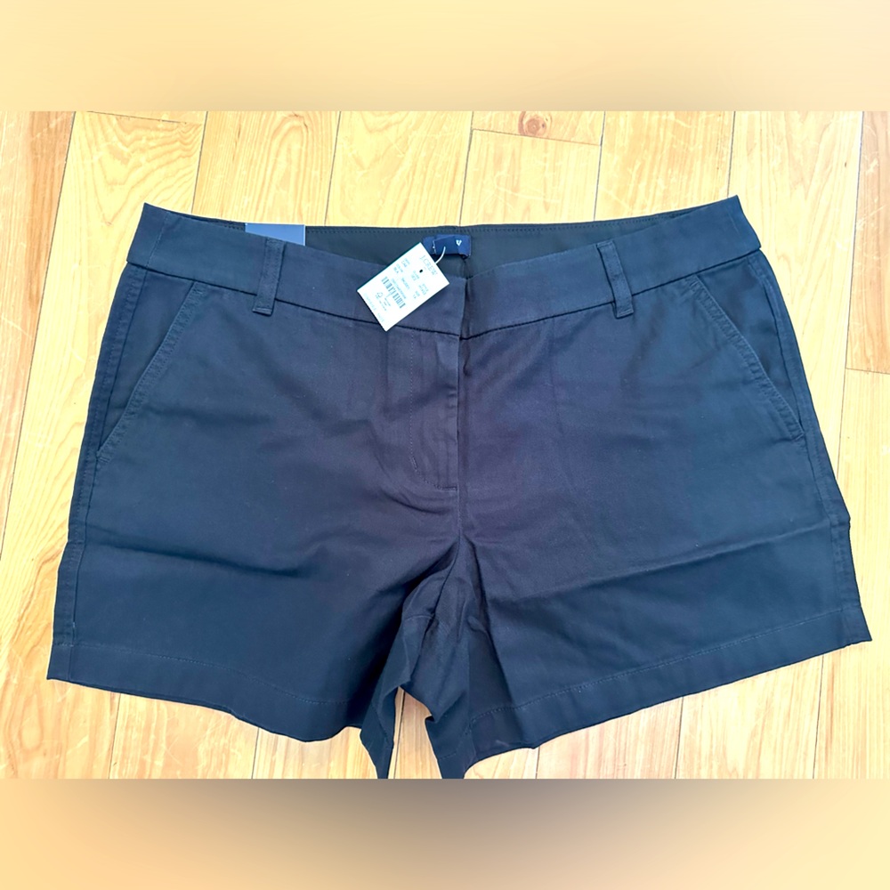 Women’s J Crew black chino shorts 5” , size 14